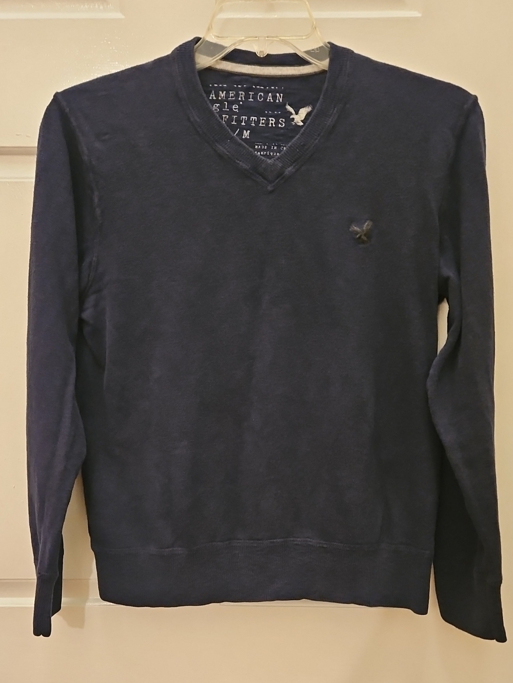 American Eagle Outfitters Men's Dark Blue V-Neck Sweater